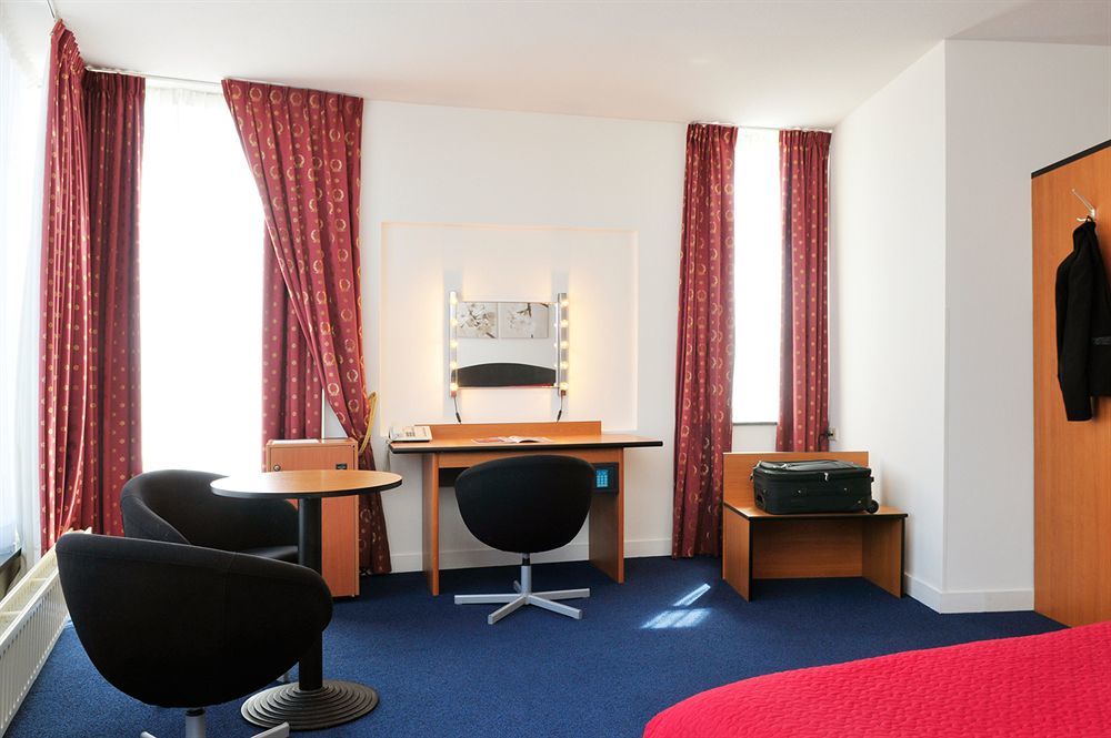 Gooiland Hotel Hilversum Ngoại thất bức ảnh